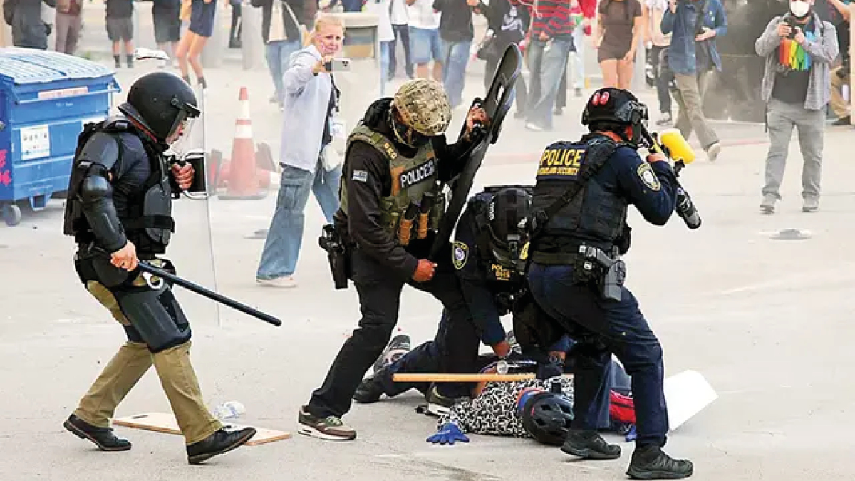 Sheinbaum, desde Puebla: 35 mexicanos detenidos en redadas en EE.UU.