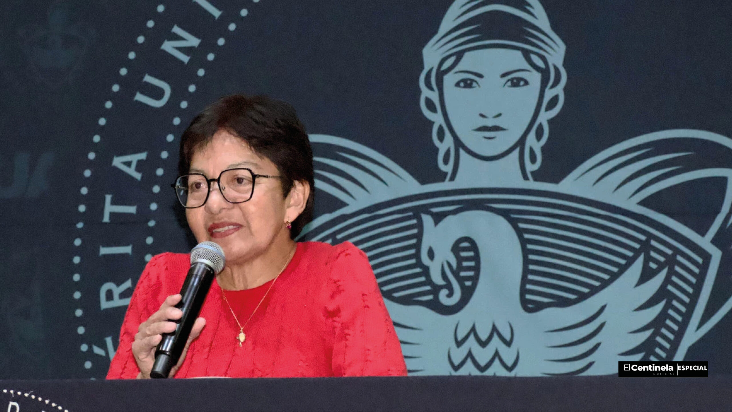 Lilia Cedillo presenta programas para mejorar calidad educativa en la BUAP