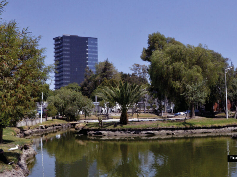 Restaura BUAP laguna de Ciudad Universitaria