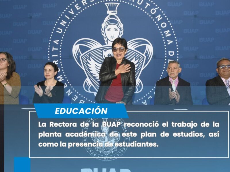 Rectora Lilia Cedillo destaca esfuerzo y perseverancia en los egresados del Bachillerato 5 de Mayo de la BUAP