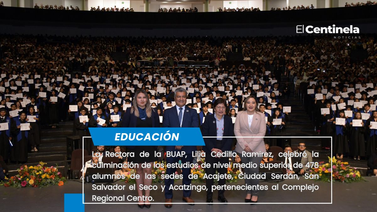 Acompaña Rectora Lilia Cedillo a estudiantes del Complejo Regional Centro en su graduación