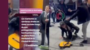 ¡Hasta con la guitarra le dio!: mariachis protagonizan fuerte pelea a golpes en Plaza Garibaldi