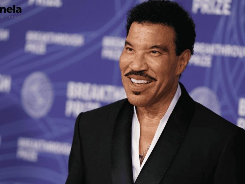 Lionel Richie es hospitalizado tras concierto en St. Louis, reportan deshidratación