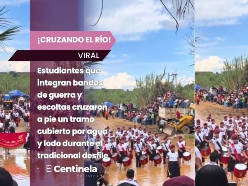 ¡Cruzando el río! Así desfilaron los estudiantes en las fiestas Octubrinas de Oaxaca